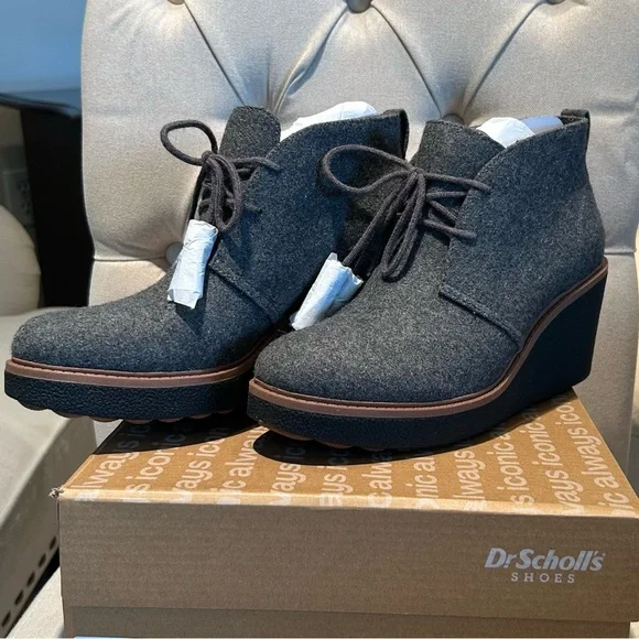 Dr. Scholl's Women's Aurora Gray Wedge Ankle Boots 3.25 Inches Wedge Heel Size 8 - Picture 10 of 16